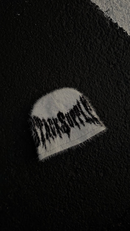 FUZZY LOGO BEANIE (SATIN INSIDE)