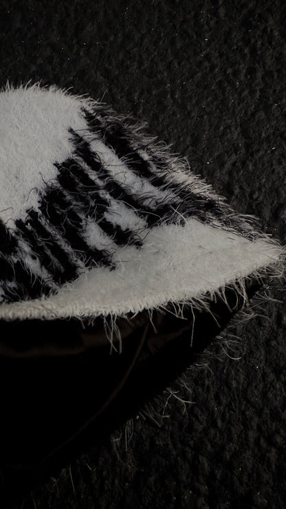 FUZZY LOGO BEANIE (SATIN INSIDE)