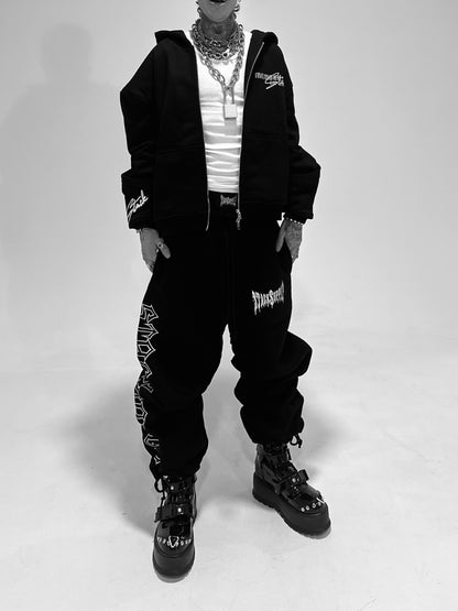 BLACK EDGY BOXER SWEATS