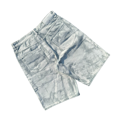 I HAVE A SERIOUS CLOTHING ADDICTION WHITE BAGGY SHORTS