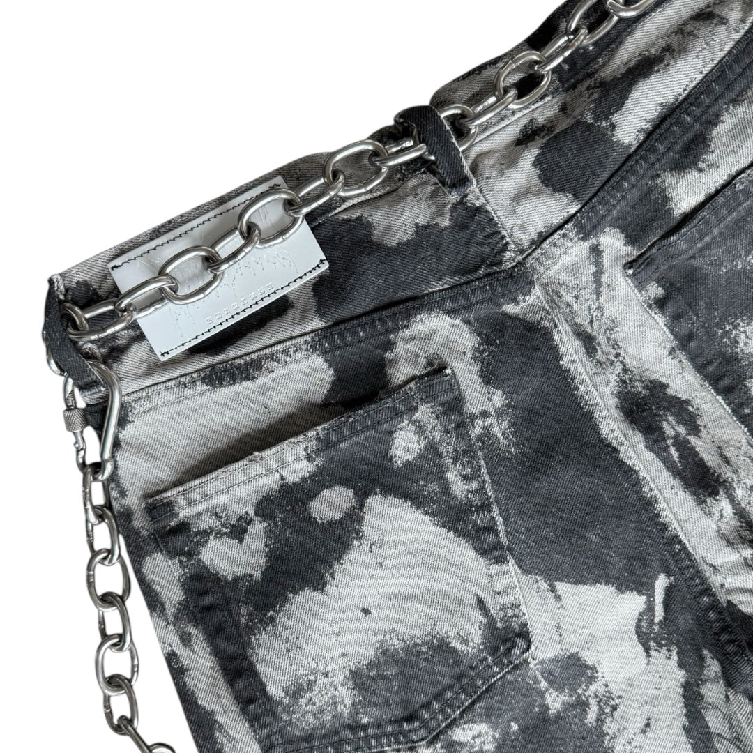 CHAIN SMOKE DENIM SHORTS
