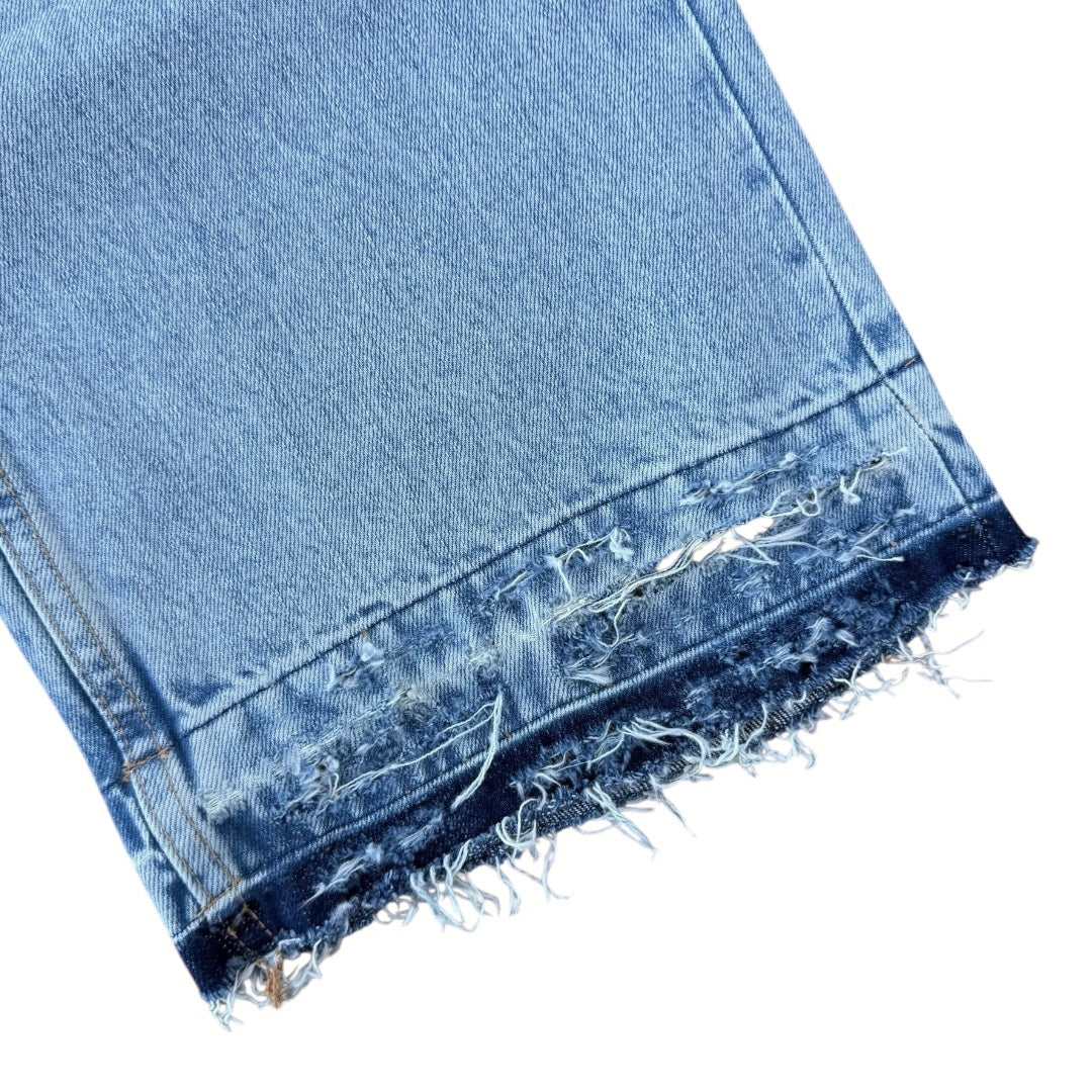 BLEACHED DISTRESSED DENIM